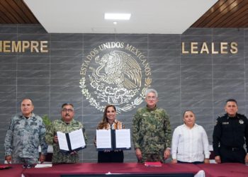 Firma Gobierno de Quintana Roo convenio con SEDENA en reconocimiento a sus servicios