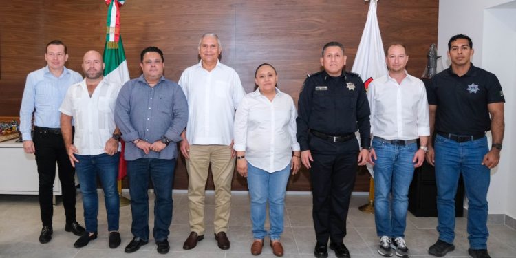 Gabinete de Seguridad, empresarios y hoteleros de Tulum continúan con los trabajos para la construcción de paz