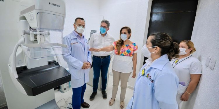 Supervisan servicios de salud en hospital de Carrillo Puerto