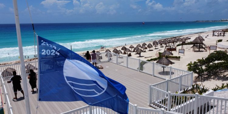 Quintana Roo recibe a visitantes con playas certificadas, limpias y servicios de calidad