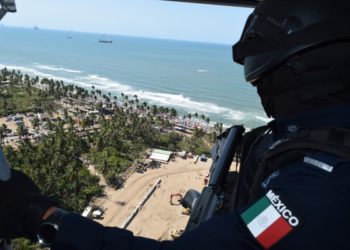Helicóptero de la SSPC refuerza seguridad en destinos turísticos durante Semana Santa