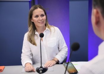 María Inés de la Fuente confía en el árbitro electoral durante su registro como candidata de MC al gobierno de Tabasco