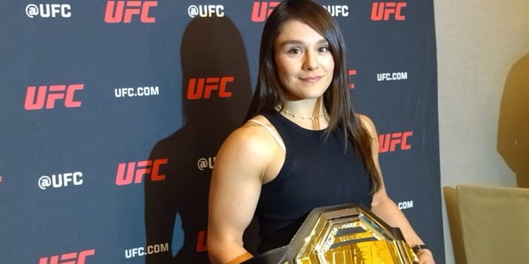 La mexicana Alexa Grasso de artes marciales será la coach en la UFC