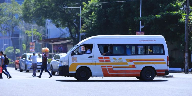 Descarta gobernador Merino nuevo aumento al transporte público