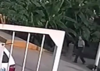 Cámara de vigilancia registra al maestro José del Carmen el día de su desaparición