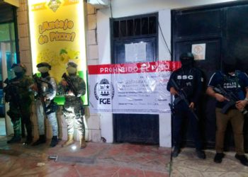 En coordinación con la Sedena y Guardia Nacional, FGE Quintana Roo asegura drogas en dos cateos en Tulum