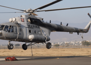 Al menos tres elementos navales murieron al caer helicóptero de la SEMAR