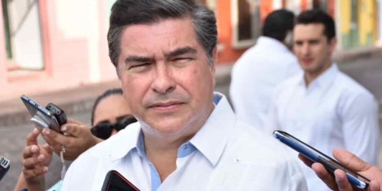 Segotab insta a UJAT a colaborar en investigación sobre cobro de derecho de piso