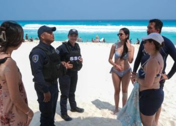 Brindan atención a visitantes y turistas durante Operativo Semana Santa Segura