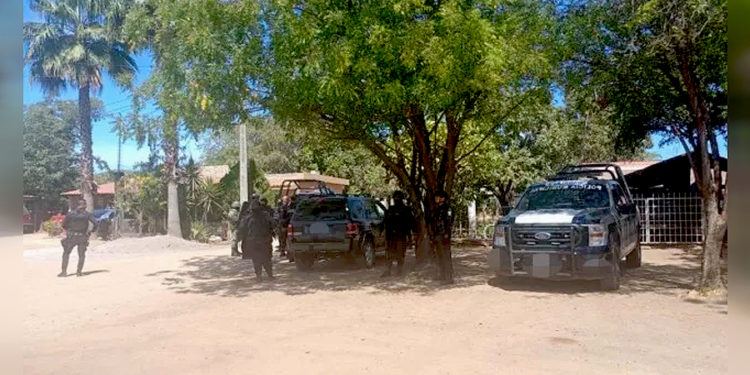 Reportan secuestro de al menos 15 personas en Sinaloa