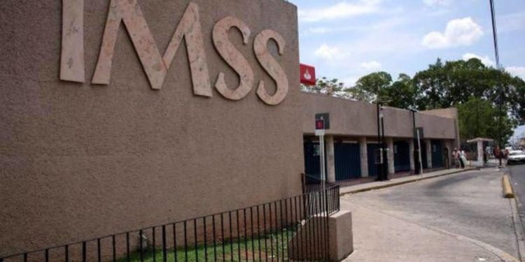 Médico de la T-1 sufre violento ataque en Mérida