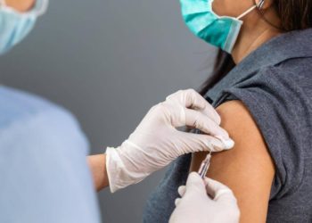 Registran avance del 66.16 % de vacunación contra la influenza y Covid