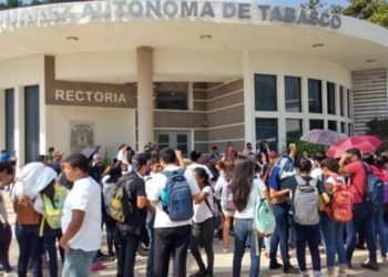 Más de 9 mil jovenes buscan ingresar a la UJAT