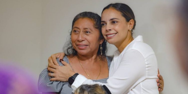 Por el bienestar de los adultos mayores: Ana Paty Peralta