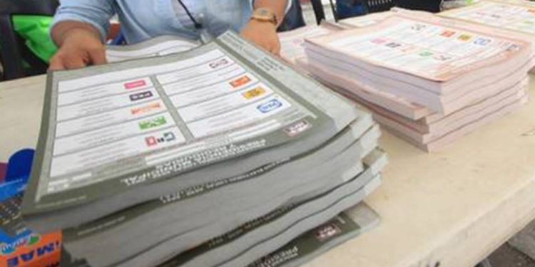 IEPCT entrega 366 boletas al INE Tabasco para voto anticipado
