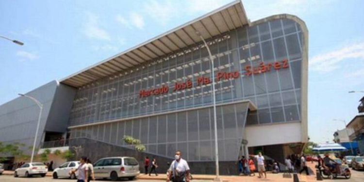 Locatarios del Pino Suárez mantienen adeudos del Programa de Créditos, según Sedec