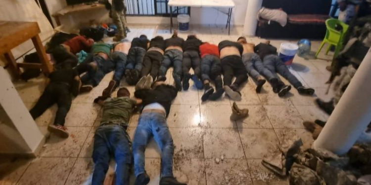 Saldo Operativo Dos Montes: 20 detenidos y armas, drogas y equipo táctico asegurados