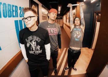 Blink-182 cancela concierto en el Palacio de los Deportes por problemas de salud