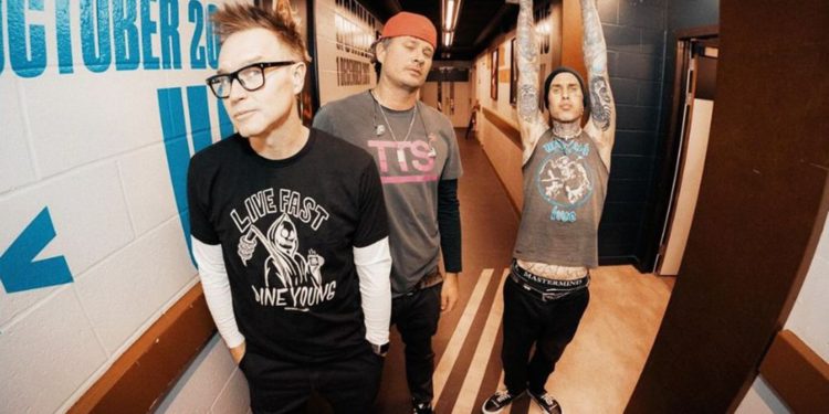Blink-182 cancela concierto en el Palacio de los Deportes por problemas de salud