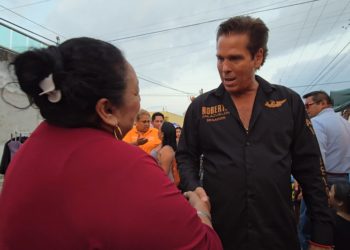 Palazuelos recorre regiones olvidadas en Cancún