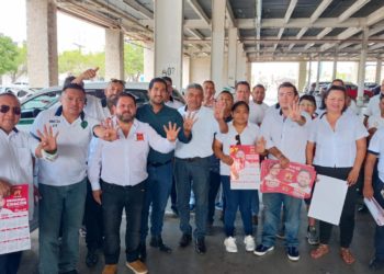 Operadores Taxistas se suman al proyecto de continuidad de la Transformación