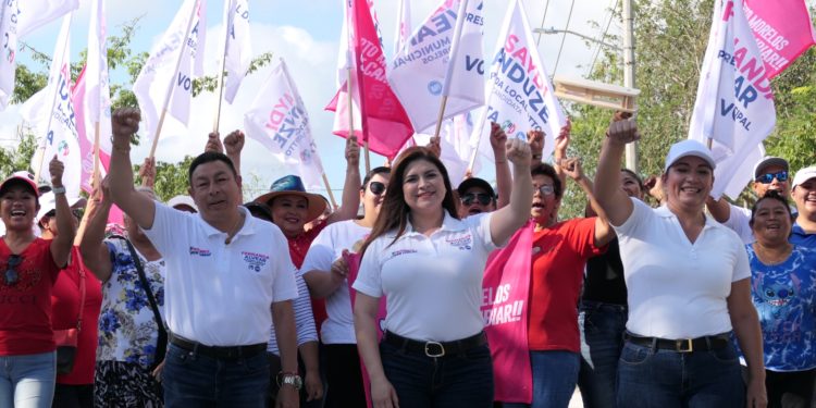 Fernanda Alvear garantiza policías capacitados y con salarios dignos