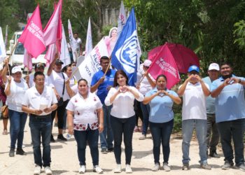 «Fernanda Alvear genera apoyo en comunidades desfavorecidas de Leona Vicario, Puerto Morelos»