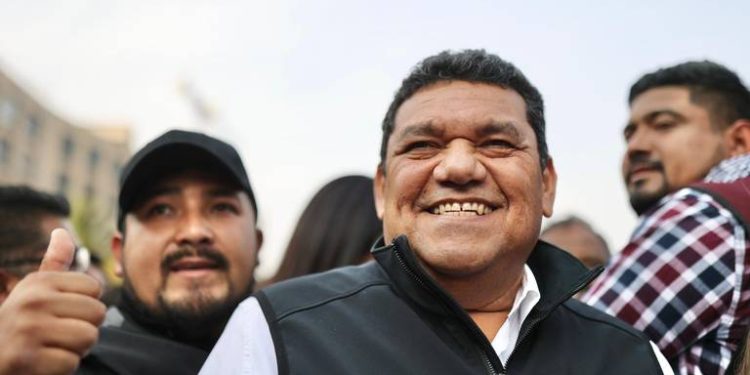 Javier May propone mejoras en el transporte público