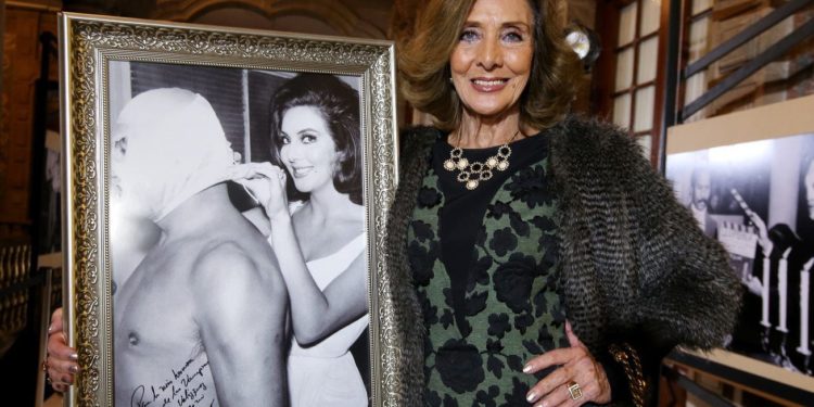 Fallece Lorena Velázquez, actriz del cine de Oro mexicano