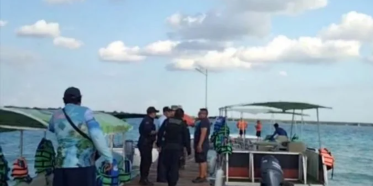 Hombre pierde la vida tras ahogarse en la laguna de Bacalar