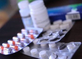 Cofepris identifica 10 distribuidores irregulares de medicamentos, uno en Tabasco
