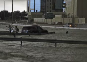 Al menos 18 personas muertas tras fuertes lluvias en Dubái