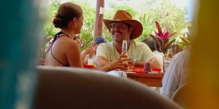 Exhiben a Pablo Montero por irse de un restaurante sin pagar en Playa del Carmen