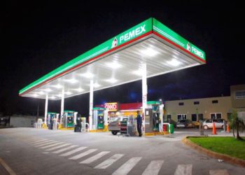 Reportan fuga de combustible en nueva gasolinera de Cunduacán