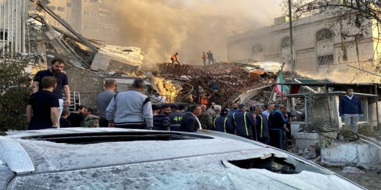 Israel bombardea el consulado de Irán en Damasco