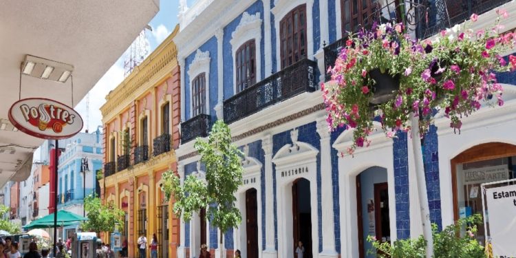 Presentan variada agenda recreativa y cultural en Centro para abril