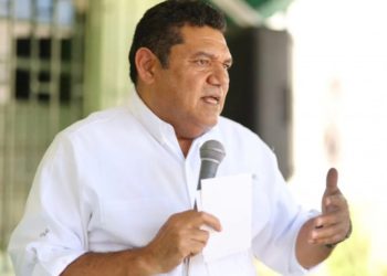 Javier May propone mejorar servicios de salud en Tabasco