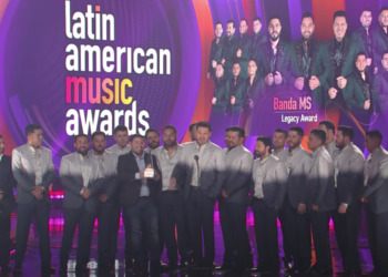 Banda MS se llevan el premio Legado Musical en los Latin Music Award