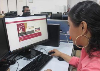 Exhortan a servidores públicos a presentar su declaración patrimonial en el mes de mayo