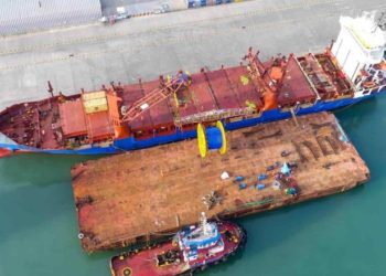Cierre temporal de la terminal marítima de Dos Bocas debido al Frente Frío 45