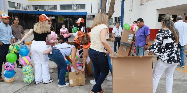 Llevan alegría a pacientes del Hospital del Niño «Rodolfo Nieto Padrón»
