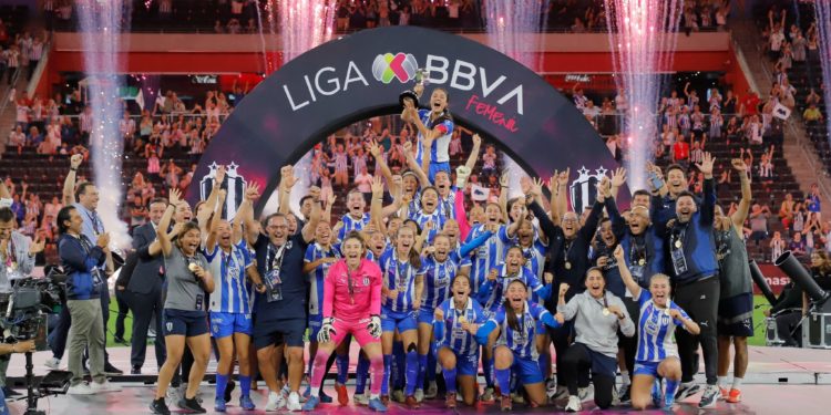 Rayadas logran el campeonato de la Liga MX femenil ante el América