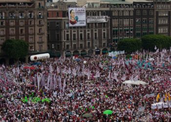Claudia Sheinbaum cierra campaña en el zócalo de la CDMX