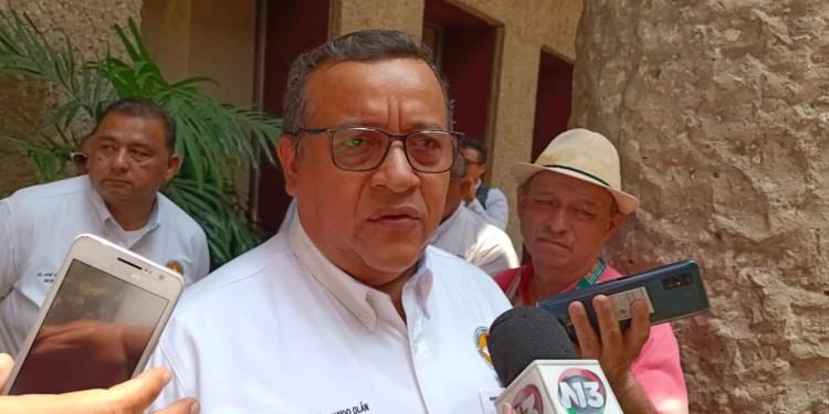 SUTSET niega «voto corporativo» pese a apoyo de sus líderes a Morena