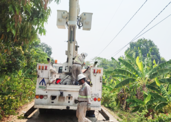 Habitantes de González retienen a trabajadores de CFE por falta de energía eléctrica