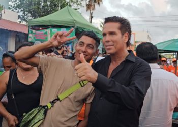 «Los jóvenes decidirán este 2 de junio el destino del país: Roberto Palazuelos”