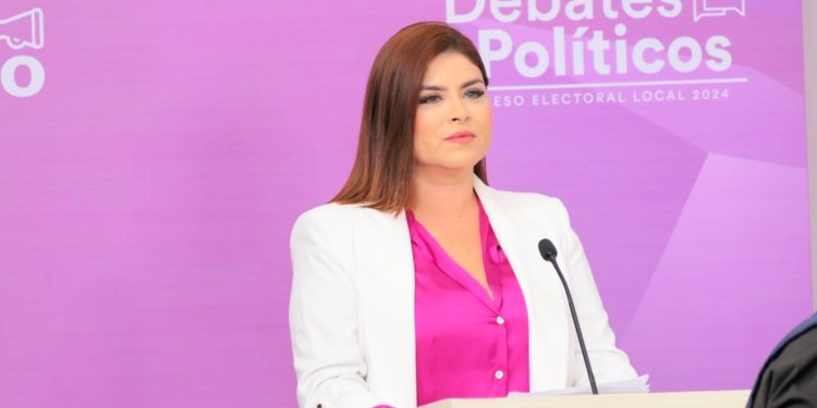 El 2 de junio se acabará la robadera en Puerto Morelos: Fernanda Alvear