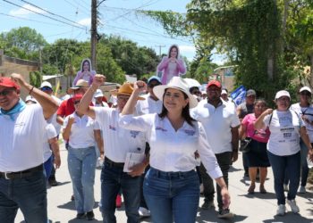 Asegura Fernanda Alvear que la mejor encuesta son los portomorelenses