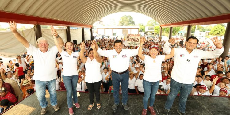 Javier May se compromete a construir un nuevo Centro de Convenciones en Tabasco