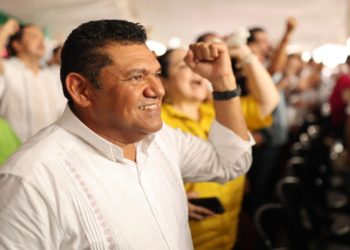 Promete Javier May generación de 100 mil empleos en Tabasco